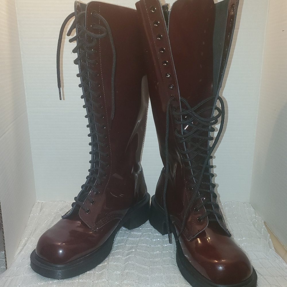 Dr Martens knee high 20 hole BURGUNDY US women's 10, men's 8.5. Shiny patent